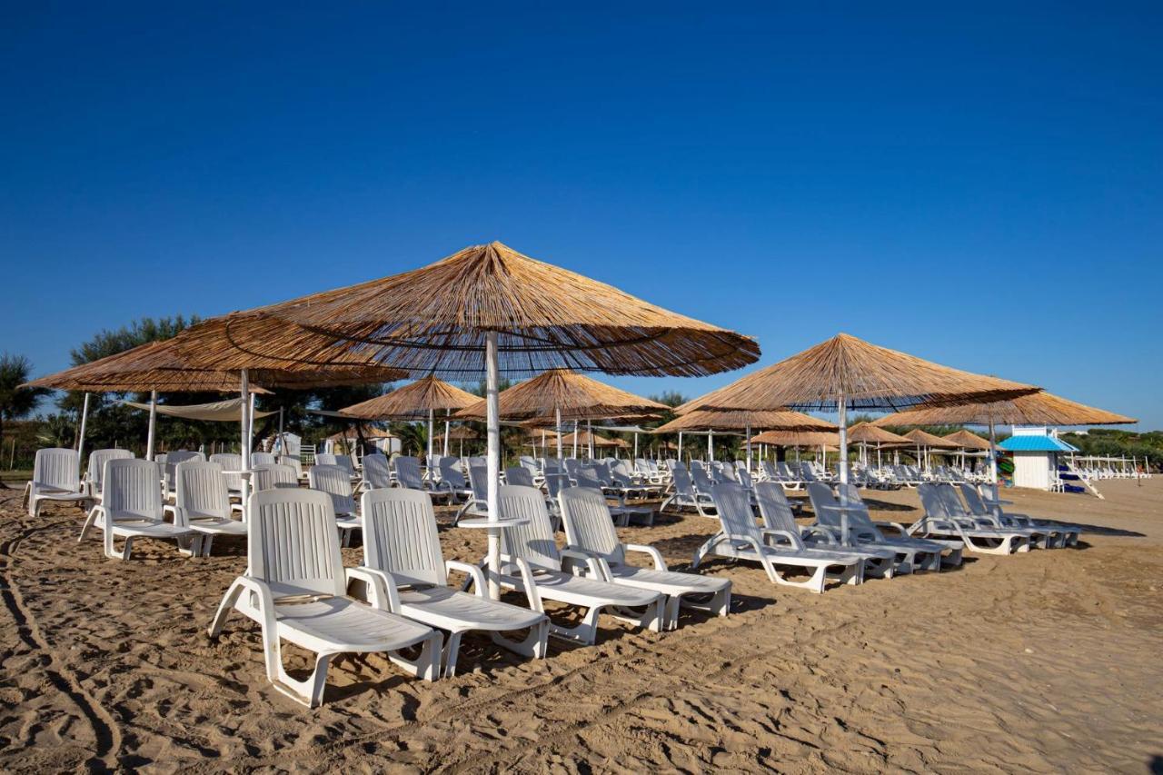 Centro Vacanze Poker Casalbordino Exterior photo