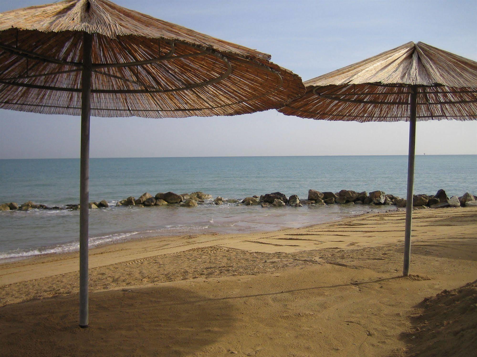 Centro Vacanze Poker Casalbordino Exterior photo