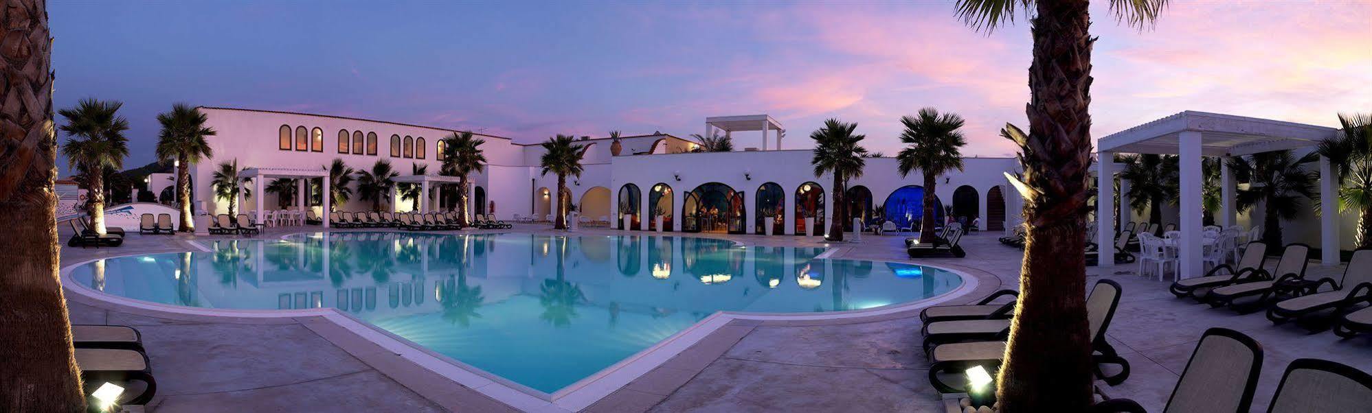 Centro Vacanze Poker Casalbordino Exterior photo